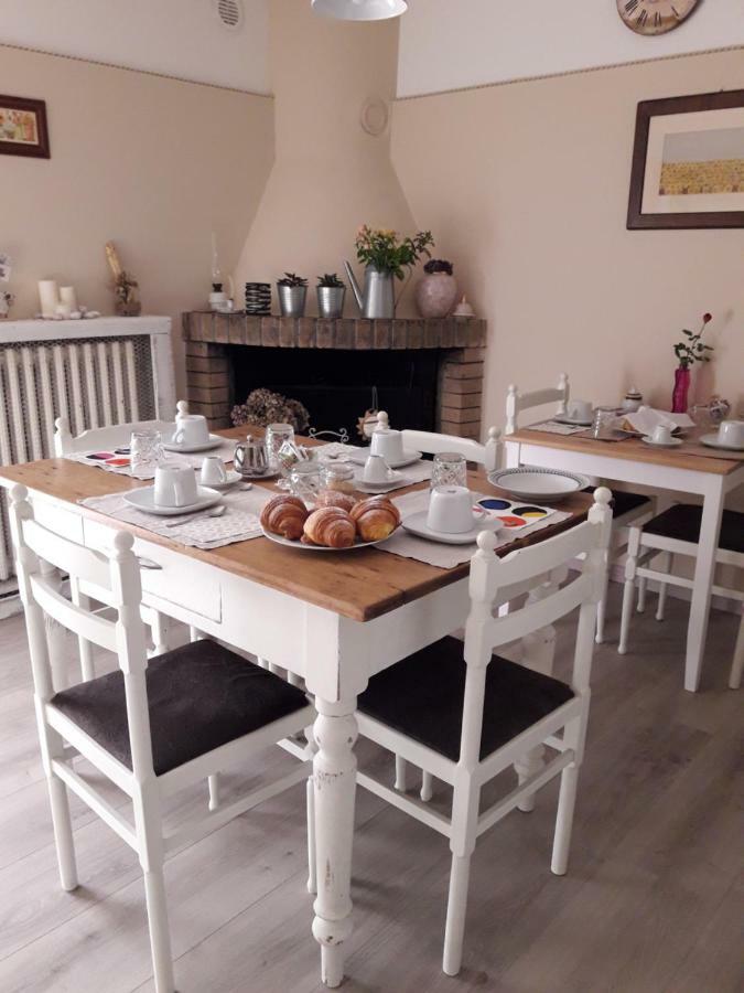 Bed and Breakfast Casavittorio Сан-Джованні-ін-Маріньяно Екстер'єр фото